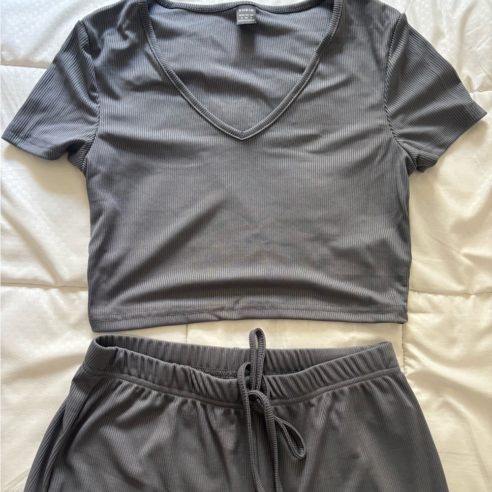 Women's Gray Set